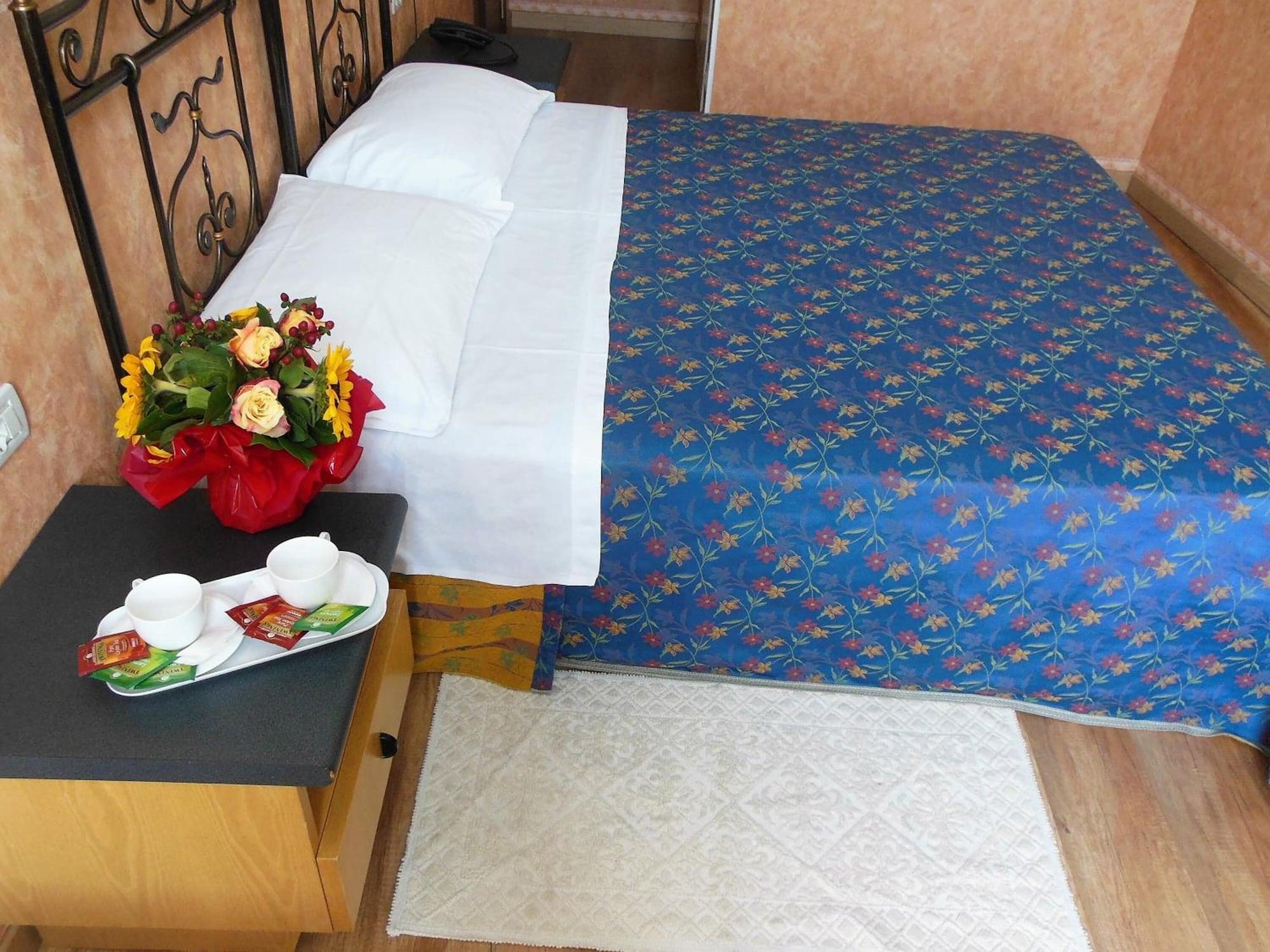 Hotel San Giorgio โบโลญญา ภายนอก รูปภาพ