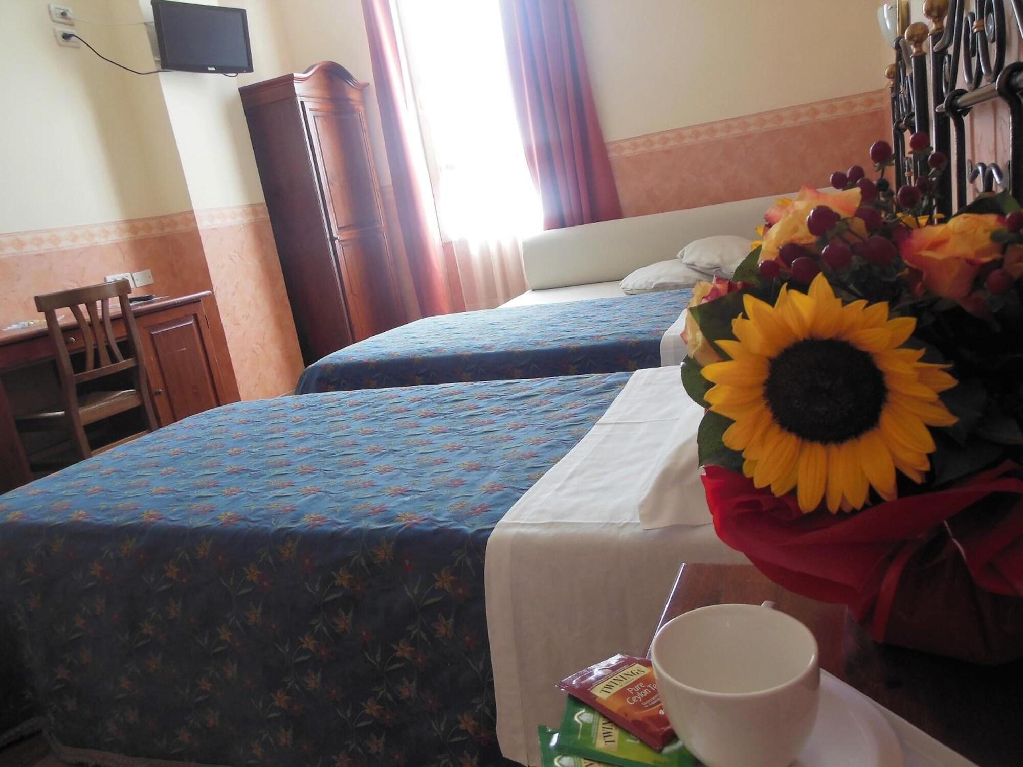 Hotel San Giorgio โบโลญญา ภายนอก รูปภาพ