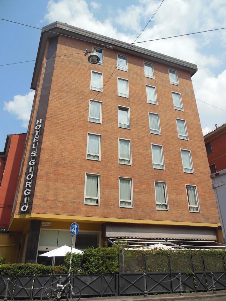 Hotel San Giorgio โบโลญญา ภายนอก รูปภาพ