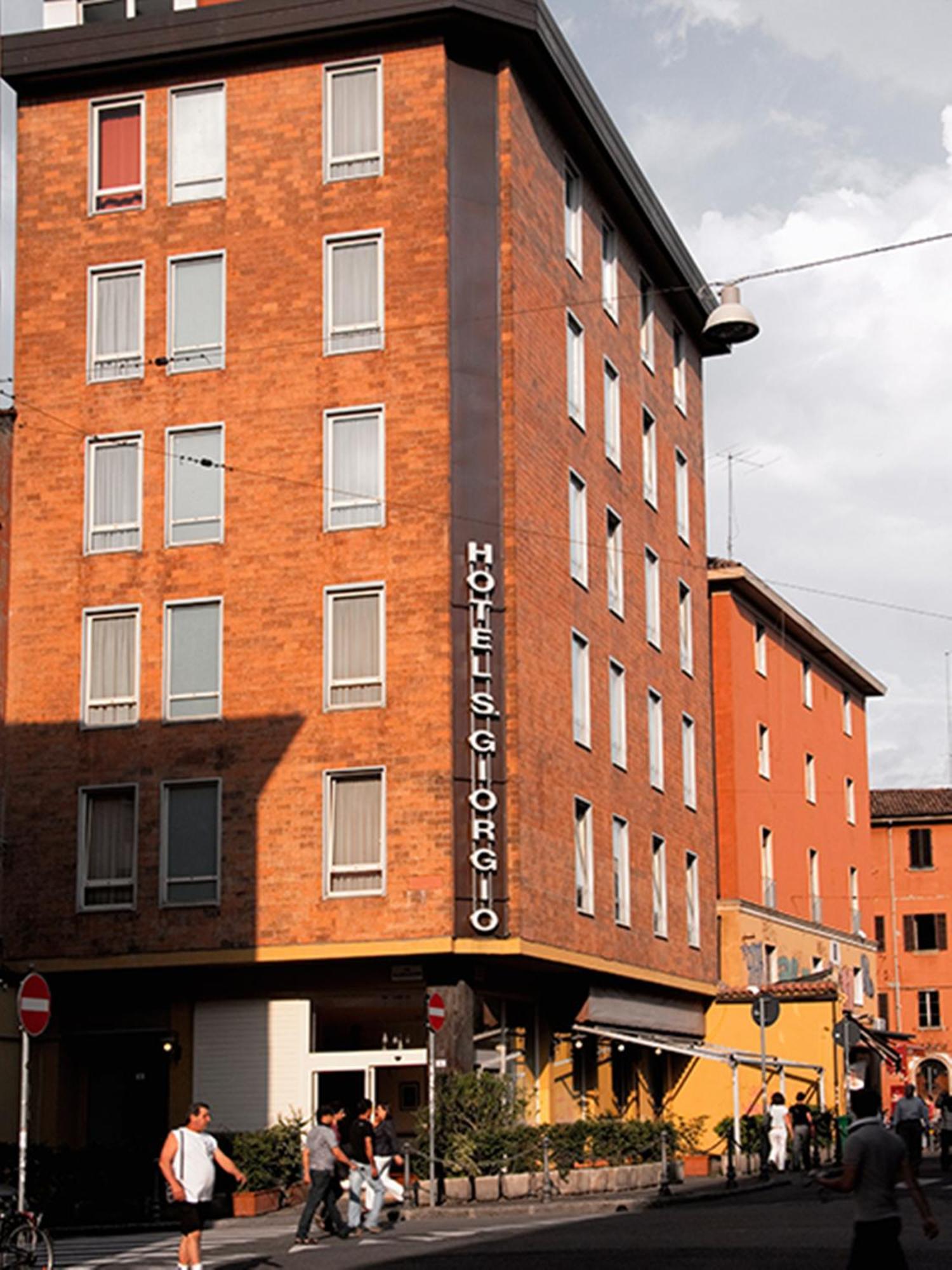 Hotel San Giorgio โบโลญญา ภายนอก รูปภาพ